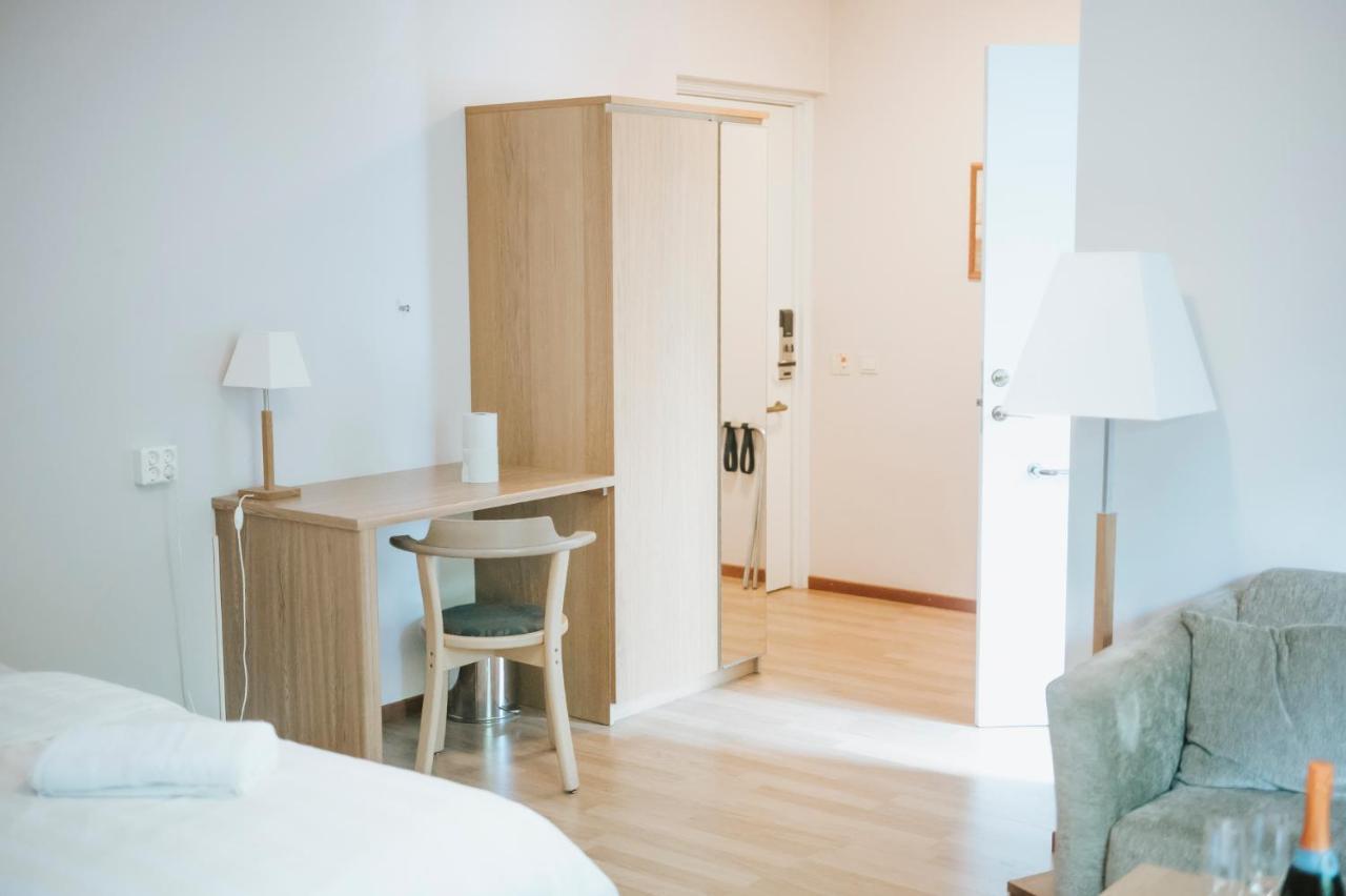 Ramnäs Nadden Hotell & Konferens מראה חיצוני תמונה